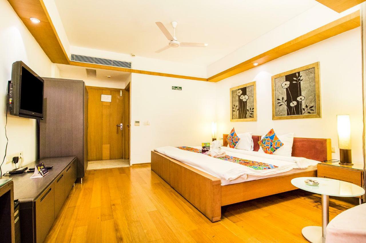 Fabhotel Raj Darbar Gurgaon Extérieur photo