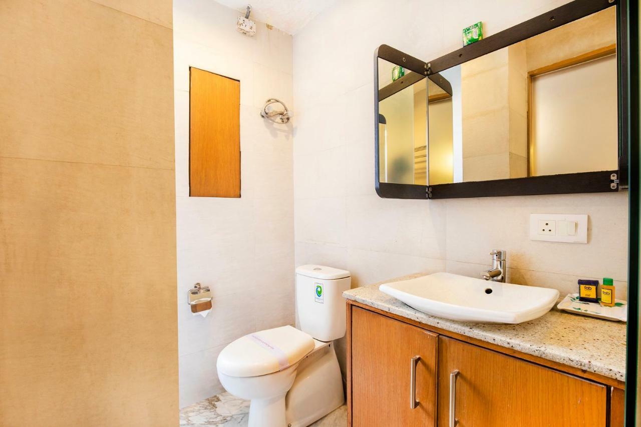 Fabhotel Raj Darbar Gurgaon Extérieur photo