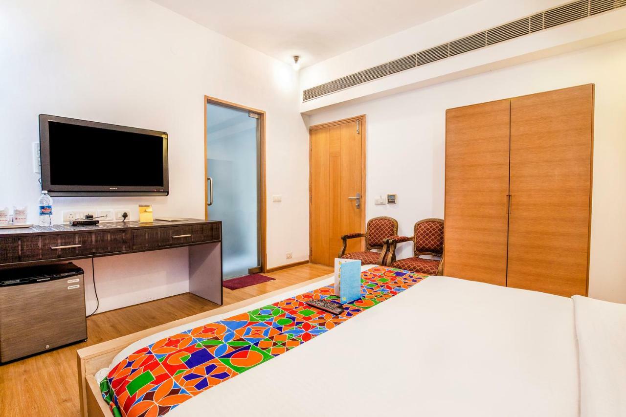 Fabhotel Raj Darbar Gurgaon Extérieur photo